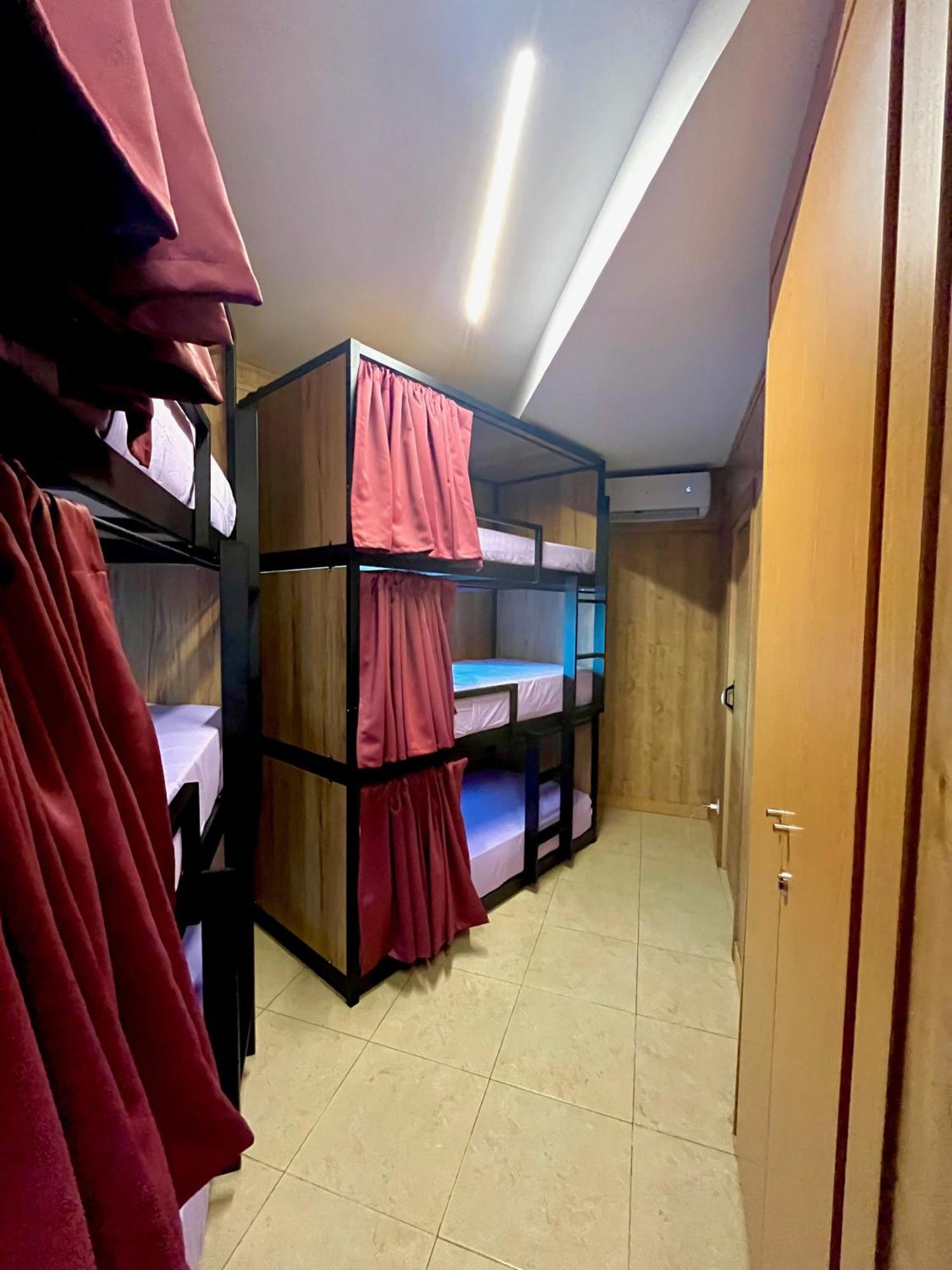Hostel Vida Verde Madrid Eksteriør bilde